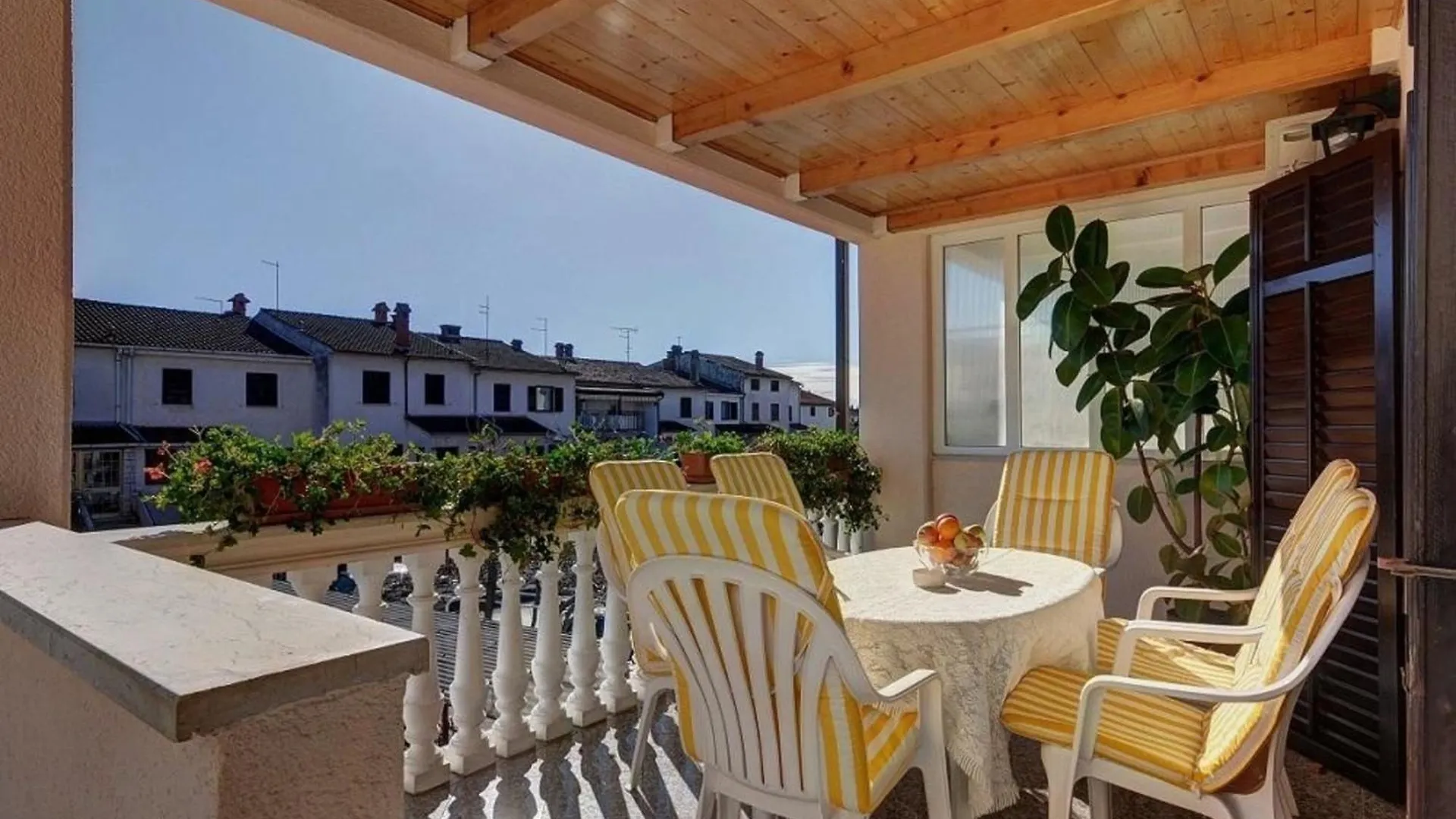 Ferienwohnung Fuer 8 Personen Ca 120 Qm In Pula, Istrien Istrische Riviera Apartment
