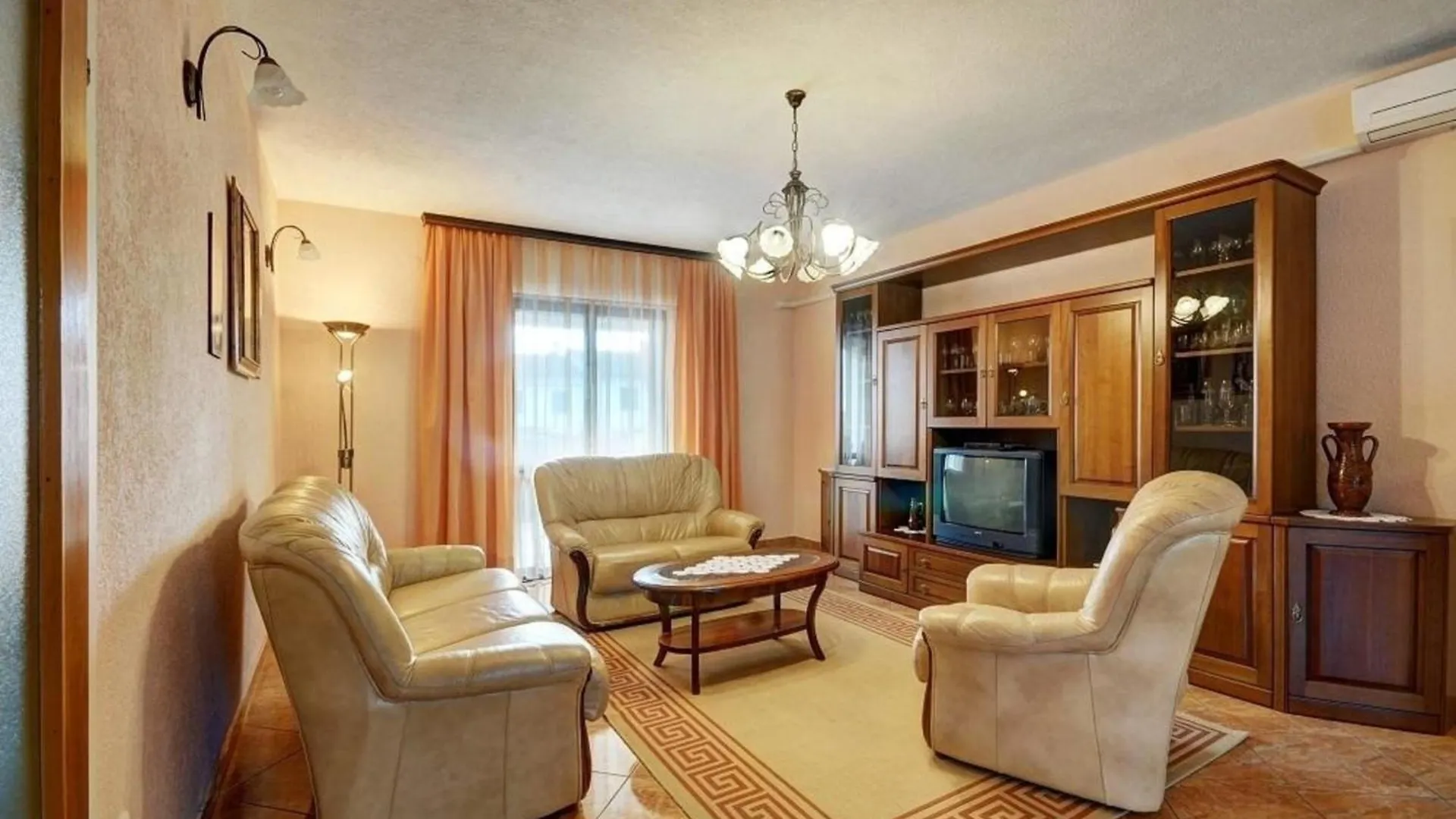 Ferienwohnung Fuer 8 Personen Ca 120 Qm In Pula, Istrien Istrische Riviera